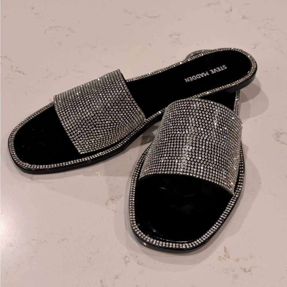 Steve Madden Jacelyn Flat Black Sparkly Sandals/Slides size 8 New